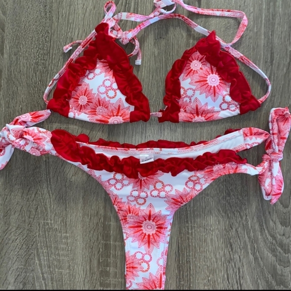 COASTAL CUTIE - BRAZILIAN BIKINI SET - Picture 4 of 15